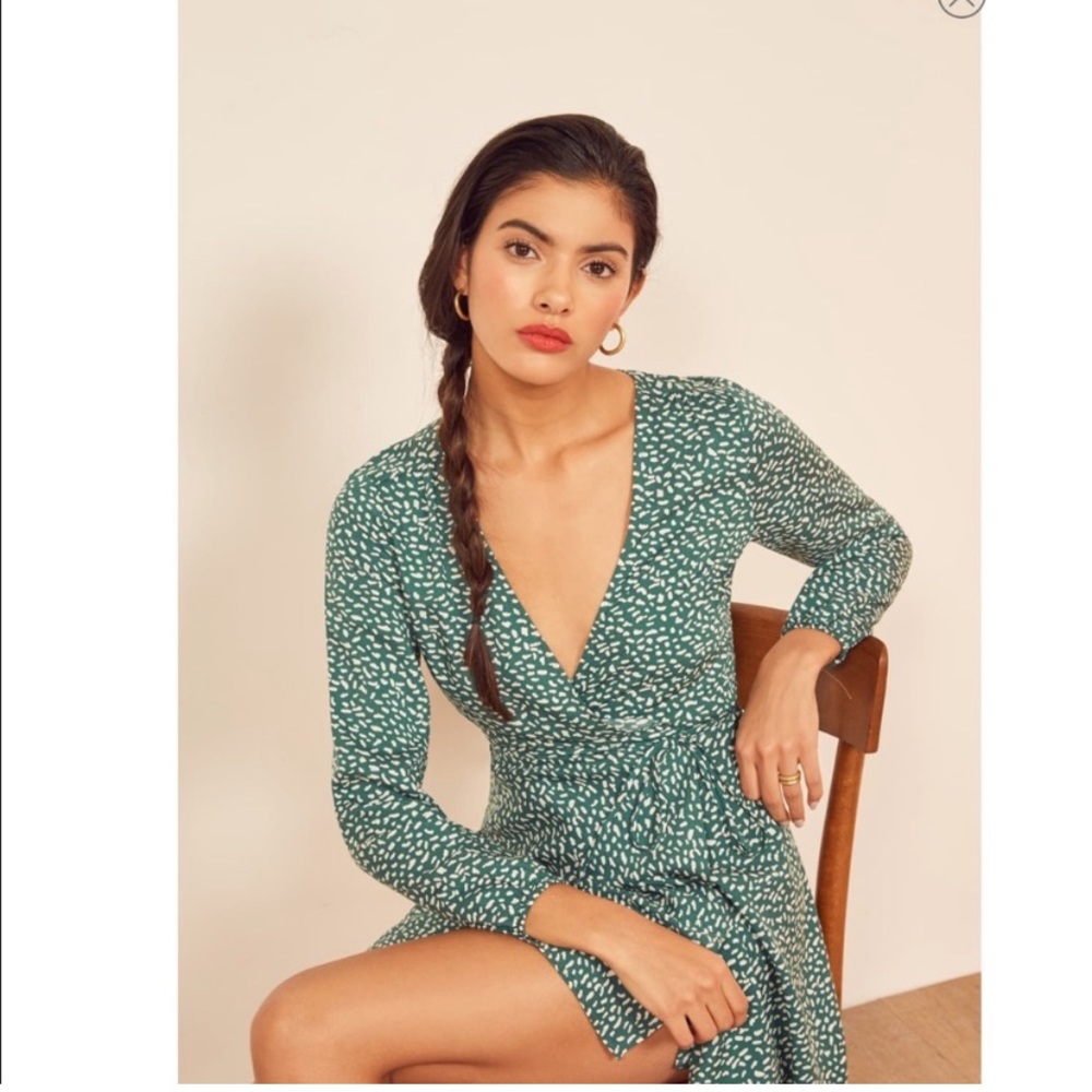 New Reformation Fuscia Green Wrap Dress
